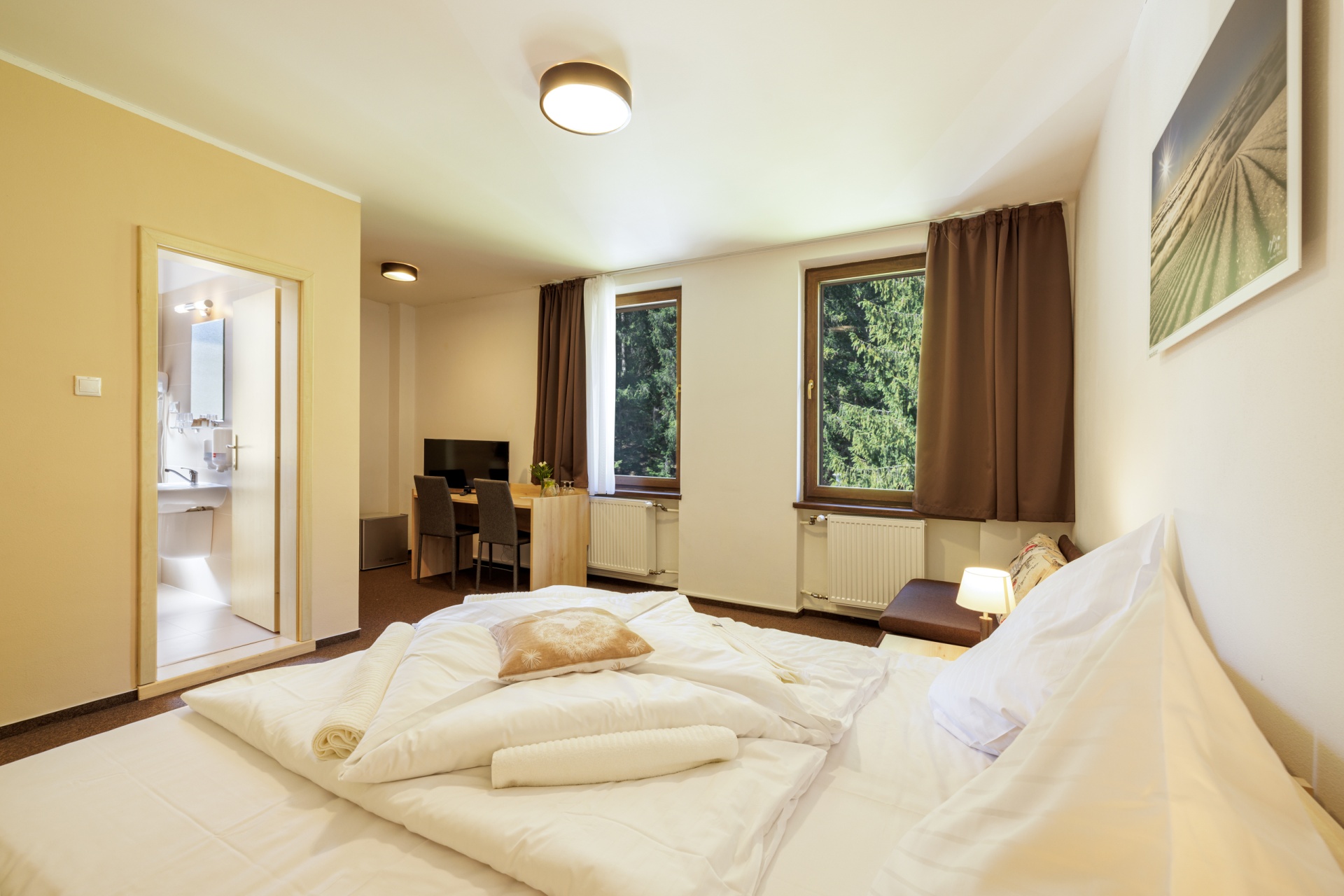 Ubytovanie, Lopušná dolina, rezort, izba, dvojposteľová izba, ubytovanie na slovensku